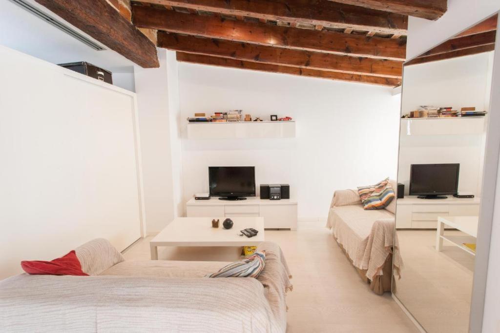 Atico Tapineria Apartment Valencia Ngoại thất bức ảnh